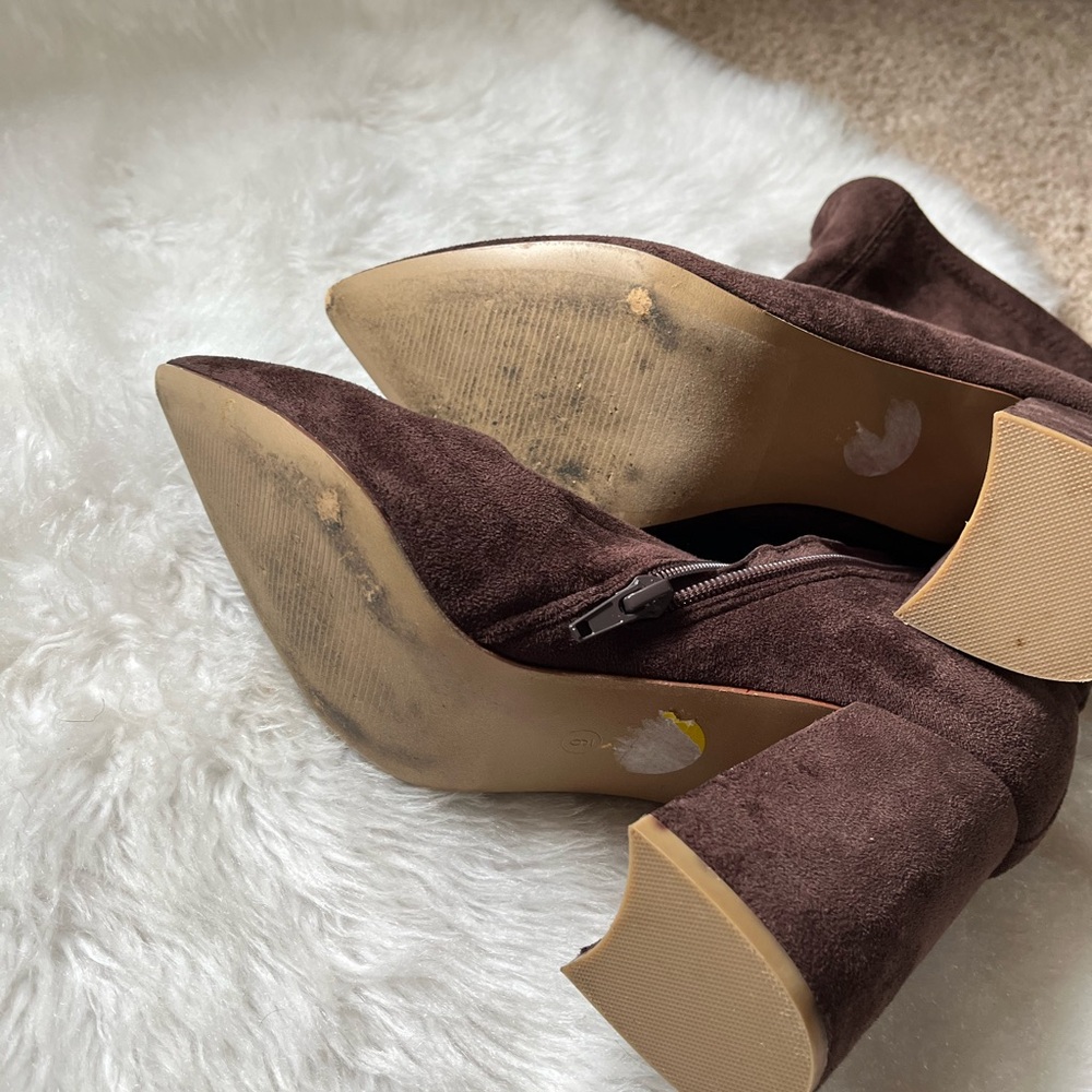 Steve Madden size 9Brown Suede Ankle Boots - Picture 7 of 7